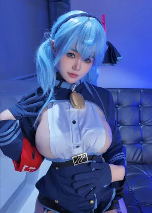 小仓千代 – 蔚蓝档案 天雨亚子风纪 [37P-86.8MB]