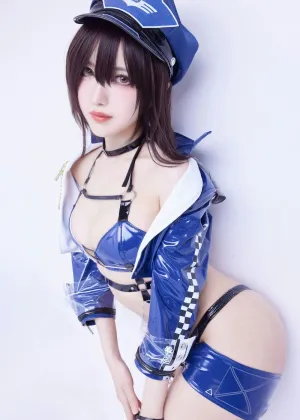 Shika小鹿鹿 – 碧蓝航线 巴尔的摩赛车服 [9P-48.4MB]