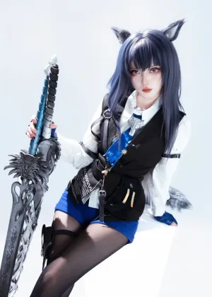 炭烤莉莉黑 – 明日方舟 德克萨斯 [14P-141MB]