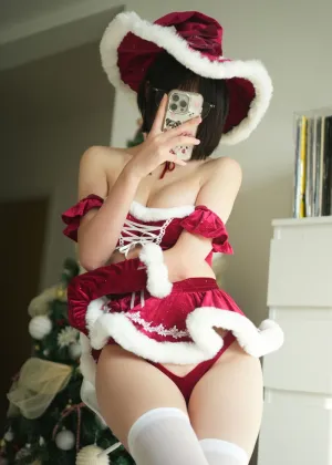 眼酱大魔王w – Fantia 2023年12月会员合集 [28P1V-181MB]