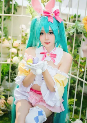 焖焖碳 – 初音未来复活节兔子 [22P-162MB]