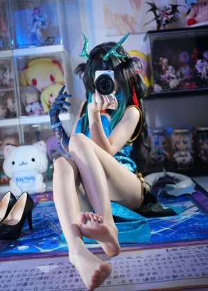 白栎Shirly – 明日方舟 夕·染尘烟旗袍 [130P26V-4.06GB]