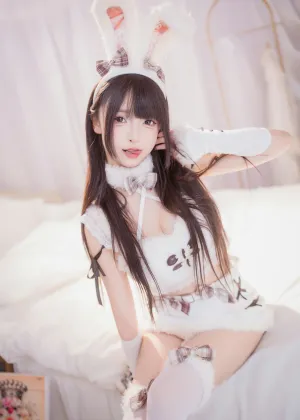 神楽坂真冬 – 第五季 序号87：《毛绒白兔》 [95P2V-317MB]