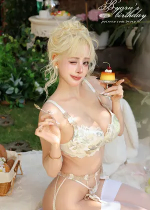 Byoru – Byoru Original Birthday Sets [54P15V-2.85GB]