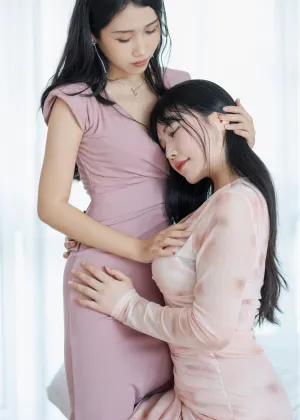 不呆猫 – 闺蜜的秘密 [64P1V-691MB]